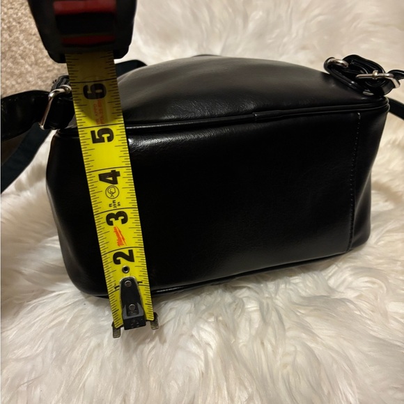 💛💚DAVID JONES  PARIS 
Black Leather 🎒 BACKPACK.💛💚 - Picture 6 of 15